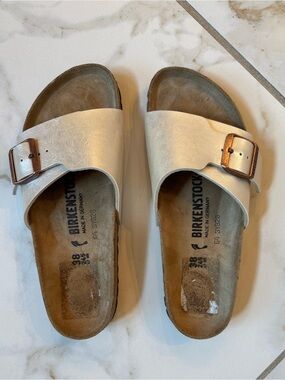 Birkenstock Metallic Pearl Madrid Sandals with Rose Gold Buckles New w/o tags!